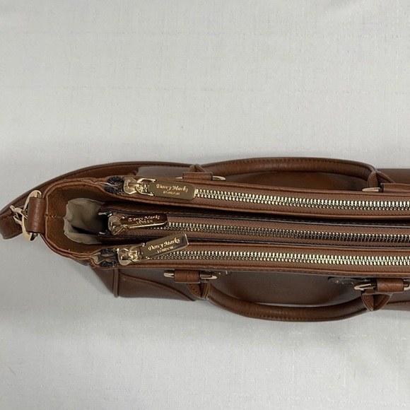 Darcy Marks London purse NEW without tag MINT CONDITION 💯 - Picture 3 of 5